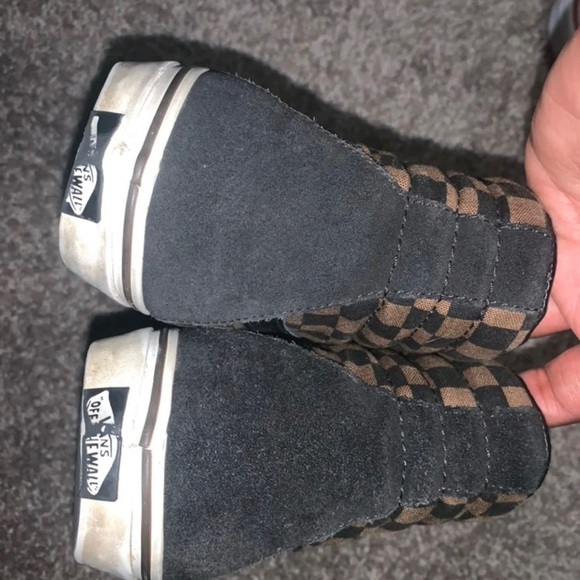 Hightop Checkered Vans - Picture 3 of 3